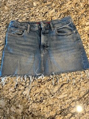 ❤️Lucky Brand Denim Frayed Hem Mini Skirt